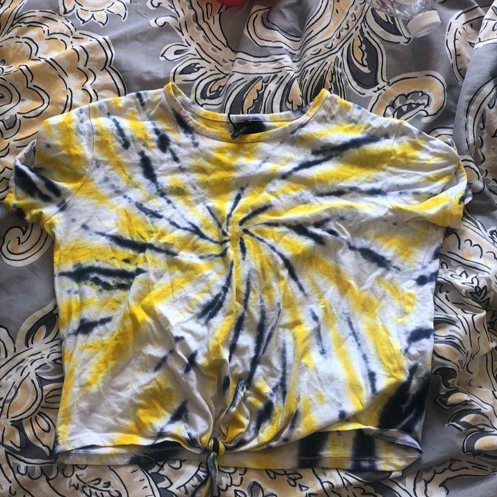 Yellow Blue and White Crop Top